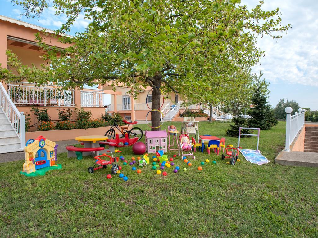 Fanárion Villa Elaia Mare מראה חיצוני תמונה