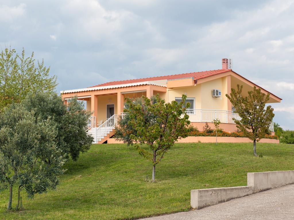 Fanárion Villa Elaia Mare מראה חיצוני תמונה